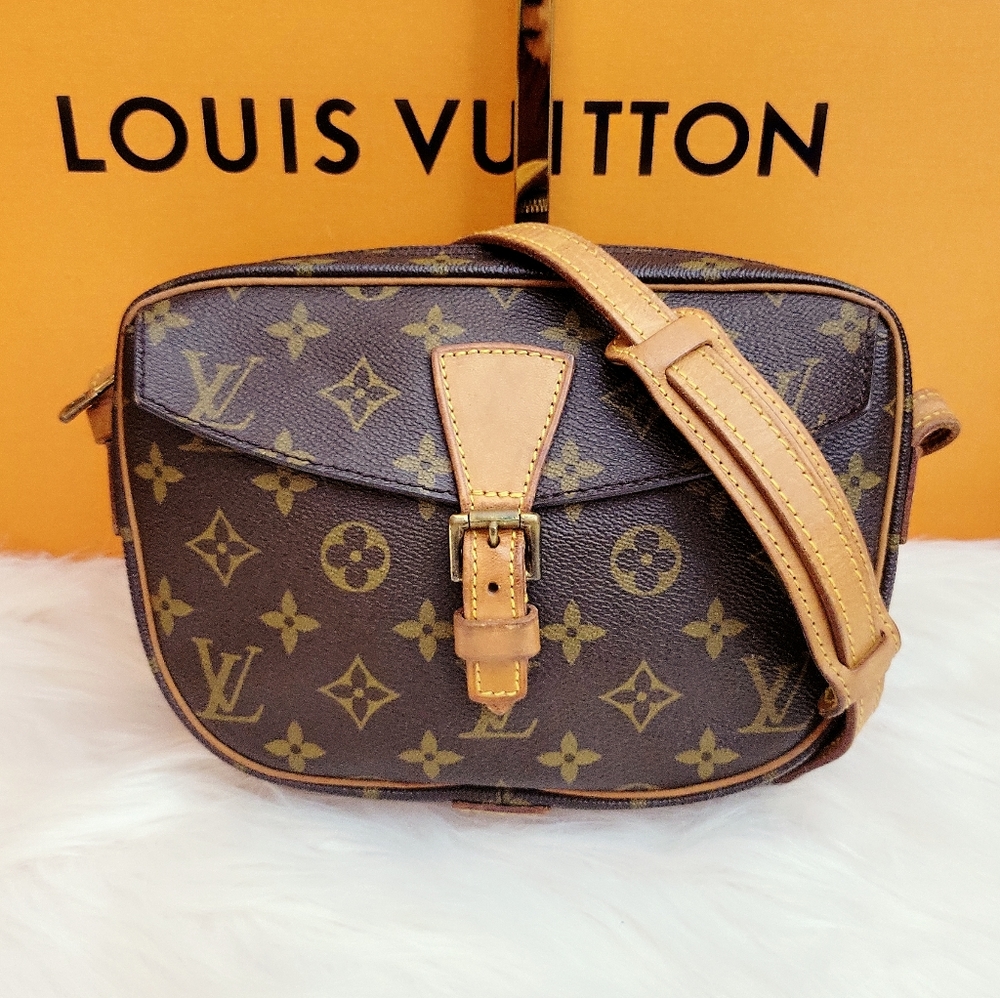 💯% Authentic Louis Vuitton Crossbody bag Jeune Fille PM